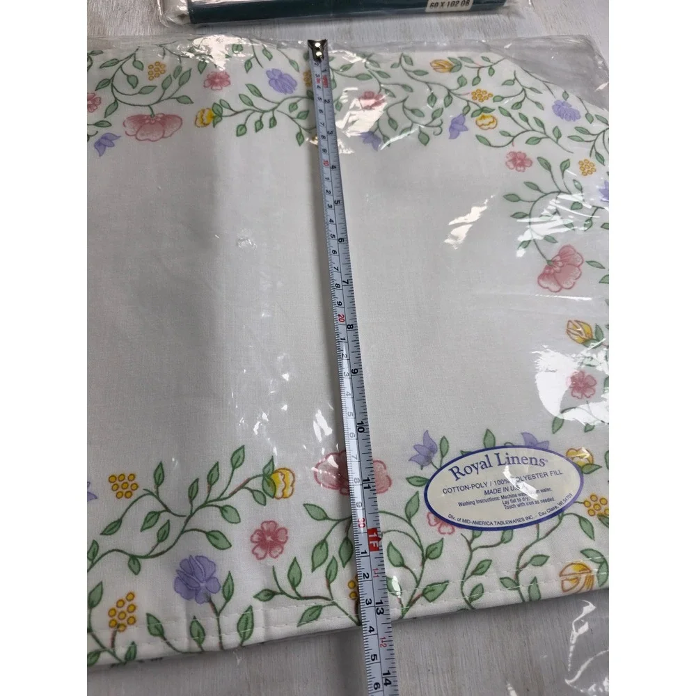 Royal Linens Summer Chintz Tablecloth Set Napkins Placemats Floral Cottagecore